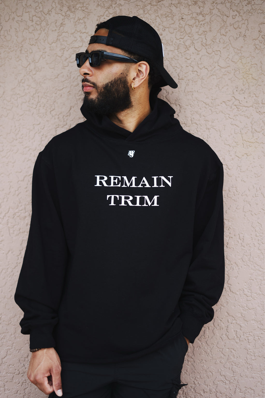 Black and White Remain Trim Cropped Hoodies